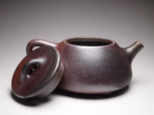 Load image into Gallery viewer, Wood Fired Shipiao Lao Zini Yixing Teapot no.2 柴烧老紫泥石瓢 110ml