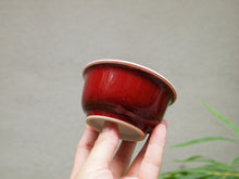 Load image into Gallery viewer, 120ml Fanggu Technique On the Lake, Jihong and Qinghua Porcelain Teacup 青花霁红杯