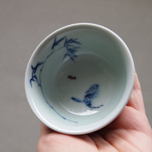 Load image into Gallery viewer, 120ml Fanggu Technique Bird and Bamboo Jihong and Qinghua Porcelain Teacup 璟色堂霁红杯