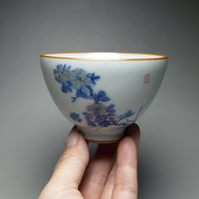 Load image into Gallery viewer, 125ml Qinghua chrysanthemum Moon White Ruyao Teacup, 青花月白汝窑茶杯