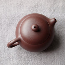 Load image into Gallery viewer, Lao Zini Xishi Yixing Teapot 老紫泥西施 125ml