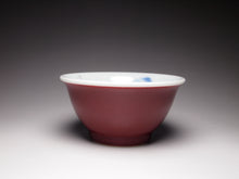 Load image into Gallery viewer, 125ml Fanggu Jihong and Qinghua Cat Porcelain Teacup 青花霁红杯