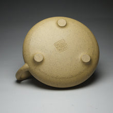 Load image into Gallery viewer, Benshan Lüni Shipiao Yixing Teapot with Carvings of Bamboo, 本山绿泥石瓢带刻绘 135ml