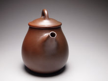 Load image into Gallery viewer, 130ml Brown Oval Nixing Teapot by Li Wenxin 李文新泥兴壶