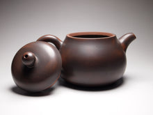 Load image into Gallery viewer, 135ml Junle Nixing Teapot by Wu Sheng Sheng 吴盛胜坭兴君乐