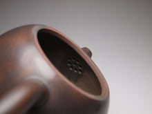 Load image into Gallery viewer, 145ml Xishi Nixing Teapot 坭兴西施壶 by Wu Sheng Sheng