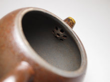 Load image into Gallery viewer, Wood Fired Julunzhu Dicaoqing Yixing Teapot, 柴烧底槽青巨轮珠 135ml