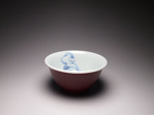 Load image into Gallery viewer, 135ml Fanggu Jihong and Qinghua Cat Porcelain Teacup 青花霁红杯