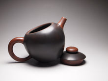 Load image into Gallery viewer, 140ml Red and Grey Julunzhu Nixing Teapot 坭兴巨轮珠壶