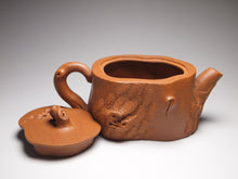 Load image into Gallery viewer, Fully Handmade Old Duanni SongDuan Yixing Teapot, 全手工黃少桐老段泥松段, 140ml