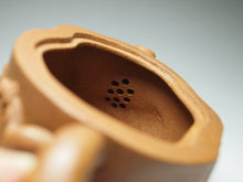 Load image into Gallery viewer, Fully Handmade Old Duanni SongDuan Yixing Teapot, 全手工黃少桐老段泥松段, 140ml
