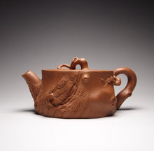 Load image into Gallery viewer, Fully Handmade Old Duanni SongDuan Yixing Teapot, 全手工黃少桐老段泥松段, 140ml