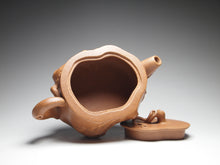Load image into Gallery viewer, Fully Handmade Old Duanni SongDuan Yixing Teapot, 全手工黃少桐老段泥松段, 140ml