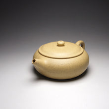 Load image into Gallery viewer, Benshan Lüni Xiangyu Yixing Teapot 本山绿泥香玉 140ml