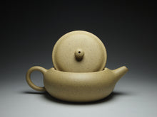 Load image into Gallery viewer, Benshan Lüni Xiangyu Yixing Teapot 本山绿泥香玉 140ml