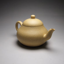 Load image into Gallery viewer, Benshan Lüni Huanglong Mountain No. 4th Mine Pear Yixing Teapot, 四号井本山绿泥梨形壶, 140ml