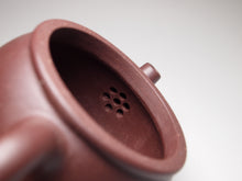 Load image into Gallery viewer, Lao Zini Drum Shape Yixing Teapot, 老紫泥鼓形 140ml