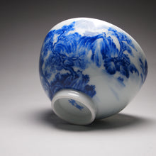 Load image into Gallery viewer, Qinghua Landscape Chicken Heart Jingdezhen Porcelain Teacup, 重工青花山水鸡心杯