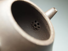 Load image into Gallery viewer, TianQingNi Pear Yixing Teapot, 天青泥梨型, 150ml