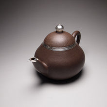Load image into Gallery viewer, PRE-ORDER: TianQingNi Pear Yixing Teapot with Pure Silver Rim 包银天青泥梨型 150ml