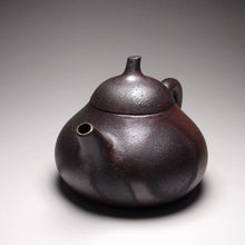 Load image into Gallery viewer, Wood Fired Melon Lao Zini Yixing Teapot 柴烧老紫泥匏瓜 150ml