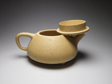 Load image into Gallery viewer, Benshan lüni 本山绿泥 Shipiao Yixing Teapot, 160ml