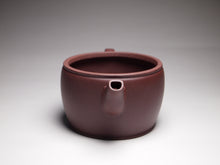 Load image into Gallery viewer, Lao Zini Hanwa Yixing Teapot 老紫泥汉瓦 150ml