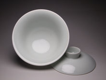 Load image into Gallery viewer, 160ml Duck Egg Glaze Porcelain Gaiwan, 鸭蛋青盖碗