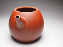 Load image into Gallery viewer, Zhuni Dahongpao Dragon Egg Yixing Teapot, 朱泥大红袍龙蛋壶, 160ml