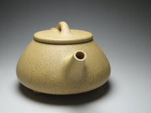 Load image into Gallery viewer, Benshan lüni 本山绿泥 Shipiao Yixing Teapot, 160ml