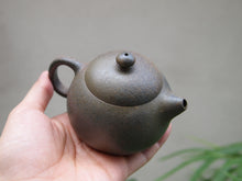 Load image into Gallery viewer, Wood Fired Huangjin Duan Xishi Yixing Teapot, 柴烧黄金段西施壶, 165ml