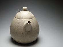 Load image into Gallery viewer, Baiyuduan Dragon Egg Yixing Teapot 白玉段龙蛋 190ml