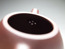 Load image into Gallery viewer, Lao Zini Dragon Egg Yixing Teapot, 老紫泥龙蛋壶, 195ml