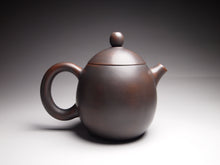 Load image into Gallery viewer, 140ml Dragon Egg Nixing Teapot 坭兴龙蛋壶 by Wu Sheng Sheng