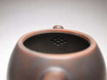 Load image into Gallery viewer, 140ml Dragon Egg Nixing Teapot 坭兴龙蛋壶 by Wu Sheng Sheng