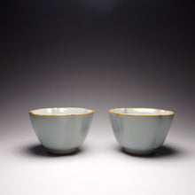 Load image into Gallery viewer, Pair of Matching 50ml Four-Lobed Azure Ruyao Teacups, 天青汝窑四瓣对杯