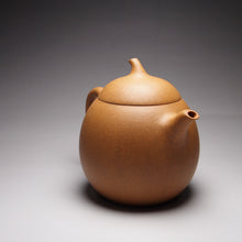 Load image into Gallery viewer, Huangjin Duan Eggplant Yixing Teapot, 黄金段茄段, 200ml