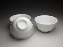 Load image into Gallery viewer, 20ml Tianbai Porcelain ChuTing Teacup 甜白初汀杯