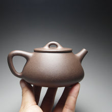 Load image into Gallery viewer, TianQingNi Shipiao Yixing Teapot, 天青泥石瓢壶, 200ml