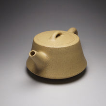 Load image into Gallery viewer, Benshan Lüni Zhuzhuo Yixing Teapot, 本山绿泥柱拙壶 230ml