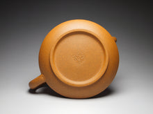 Load image into Gallery viewer, Huangjin Duan Zhuzhuo Yixing Teapot, 黄金段柱拙 230ml