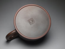 Load image into Gallery viewer, 250ml Dezhong Nixing Teapot by Li Wenxin 李文新坭兴德钟
