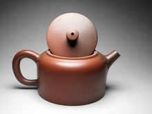 Load image into Gallery viewer, 250ml Dezhong Nixing Teapot by Li Wenxin 李文新坭兴德钟