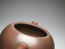 Load image into Gallery viewer, 110ml Xishi Nixing Teapot by Li Wenxin 李文新坭兴西施壶