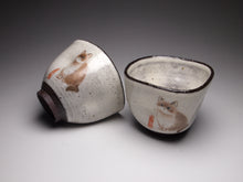 Load image into Gallery viewer, Four-sided Kitty Cat Kohiki style stoneware teacups, 50ml