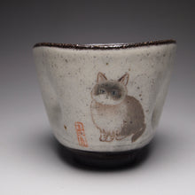 Load image into Gallery viewer, Three-sided Kitty Cat Kohiki style stoneware teacups, 50ml