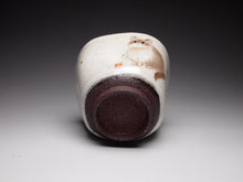 Load image into Gallery viewer, Four-sided Kitty Cat Kohiki style stoneware teacups, 50ml
