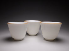 Load image into Gallery viewer, 35ml Ruyue Tianbai Jingdezhen Porcelain Teacup, 甜白如悦杯