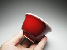 Load image into Gallery viewer, 100ml Fanggu Technique Cat and Fish, Jihong and Qinghua Porcelain Teacup 青花霁红杯
