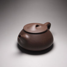 Load image into Gallery viewer, TianQingNi Big Shipiao Yixing Teapot, 天青泥大满瓢, 400ml